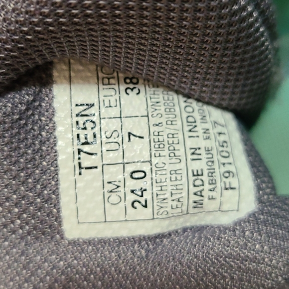 Asics DuoMax Running Shoes - Picture 8 of 8